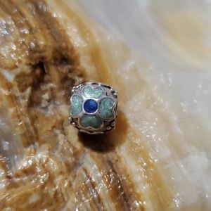 Pandora flower charm